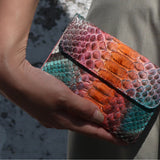 ピンク、オレンジ、ブルー、グレー4色のパイソン蛇革財布|超軽量で大容量な二つ折りレディース財布