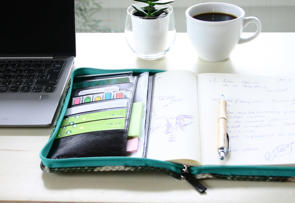 ノート・パッドカバー リブレタ Libreta – étonné エトネ