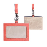 本革のバイカラーのIDカードホルダー（キティピンク・アッシュ）の正面と背面を二つ並べた様子
