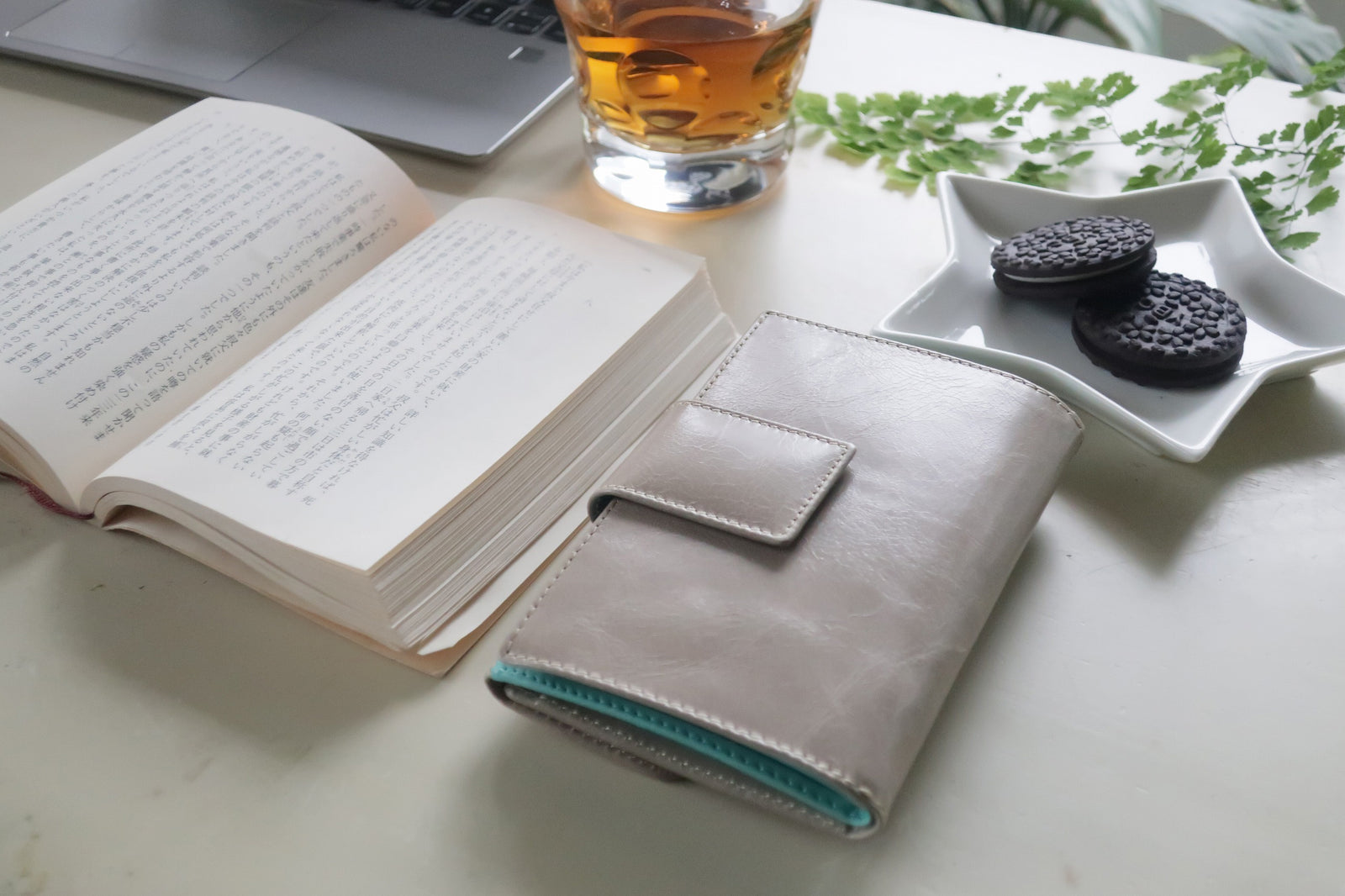 二つ折り財布 カルテラ Cartera （アッシュ・ターコイズブルー