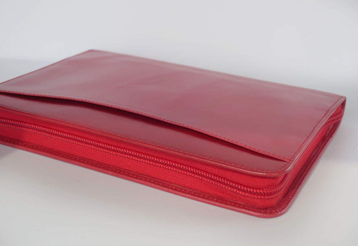 ノートカバー式クラッチバッグ リブレタ　Libreta （クリムソンレッド・ターコイズブルー)
