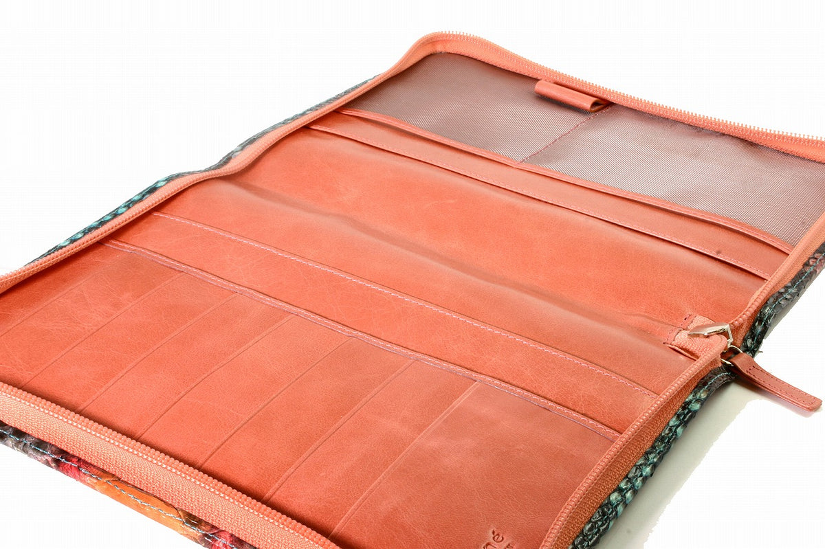Excellence クラッチバッグ　パイソン リブレタ　Libreta （アネモネ)