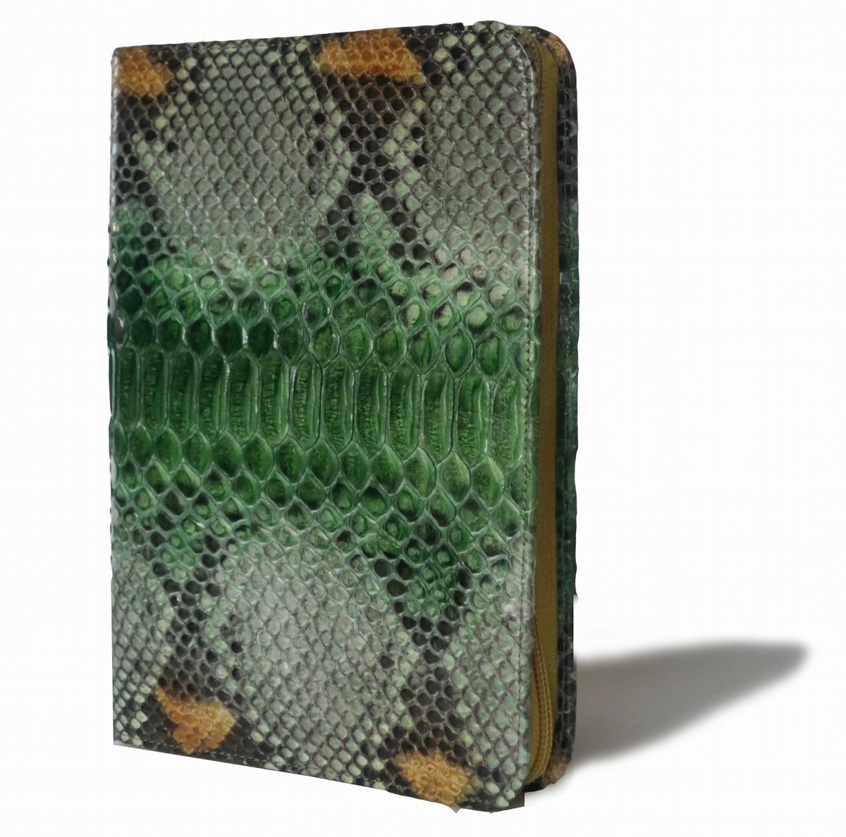 Excellenceクラッチバッグ　パイソン リブレタ　Libreta （ジェイド　内：ソルイエロー)